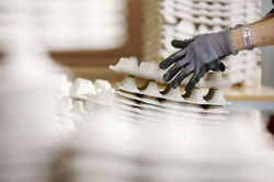 Verpackungen aus Faserguss Faserformteilen aus Recyclingmaterial